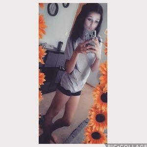 Meet your Posher, Brittani